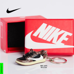 LLAVEROS TENIS