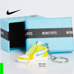 LLAVEROS TENIS